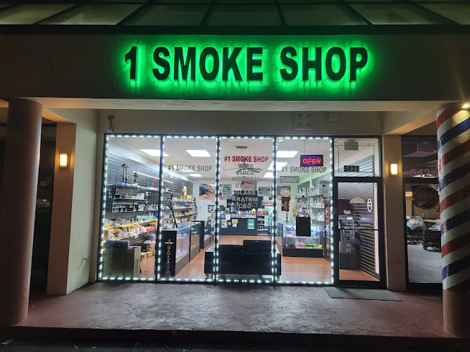 #1Smoke Shop Vapor Shop Hookah Shop Cigar & Glass vape Raz black bar gbar in Margate
