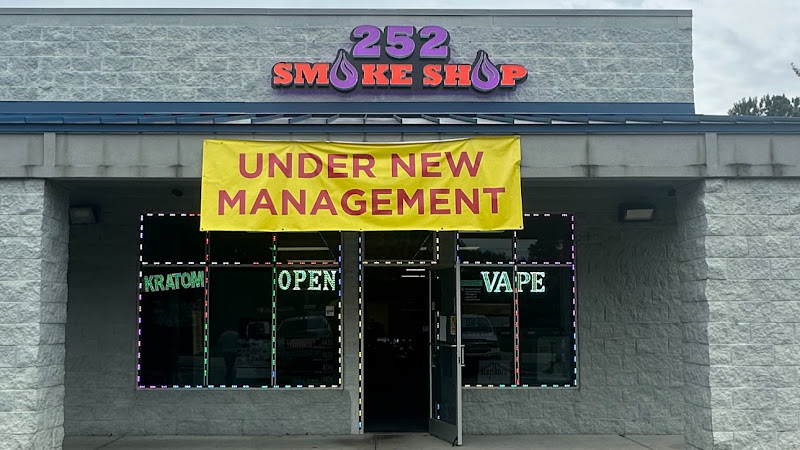 252 smoke shop in Rocky Mount