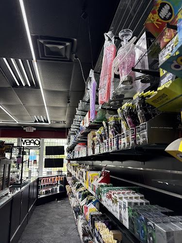 365 Smoke Vape Shop in Houston