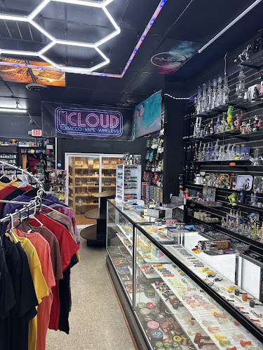 9Cloud Vape & Wireless in Struthers