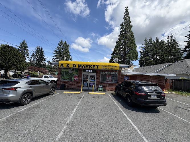 A D Market and Smoke in Everett