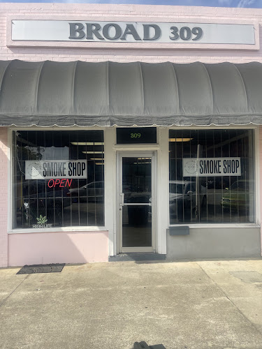 Albany Top Shelf Smoke Shop in Albany