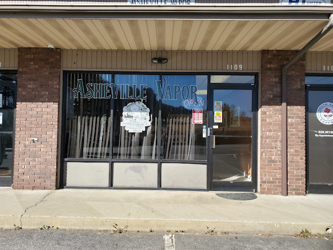 Asheville Vapor in Candler