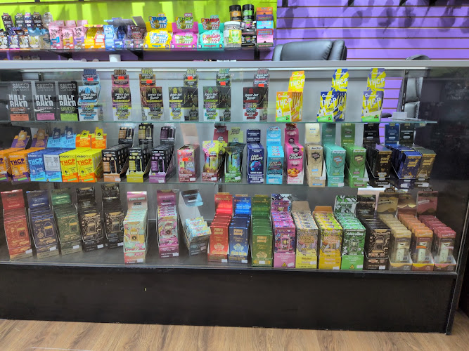 Baba Smoke Shop in Columbus