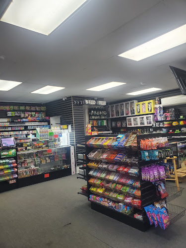 Bragg st smoke shop in Raleigh