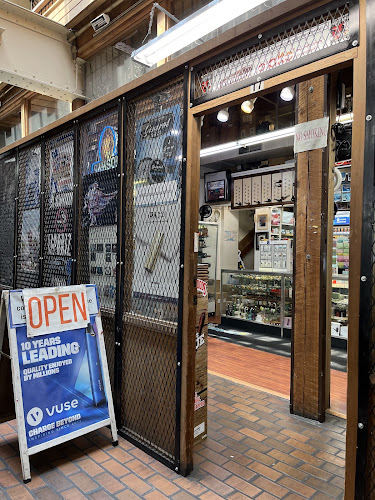 Broadway Smoke Shop in Seattle