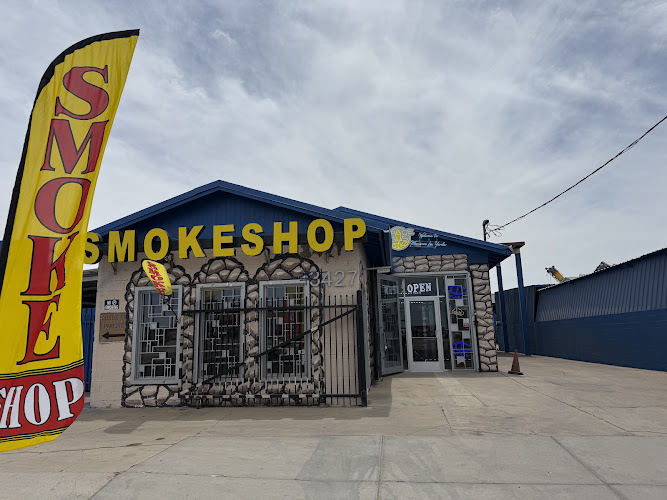 Broadway Vape & Smoke in Phoenix