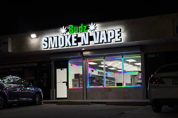 Budz Smoke N Vape in Jacksonville
