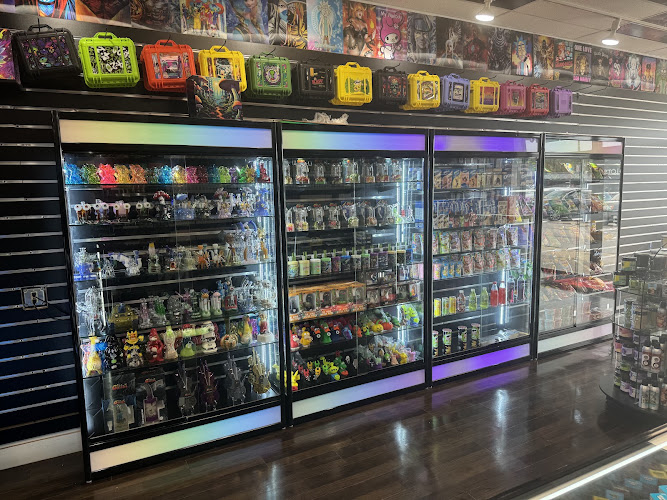 Cali smoke shop in Garfield Heights
