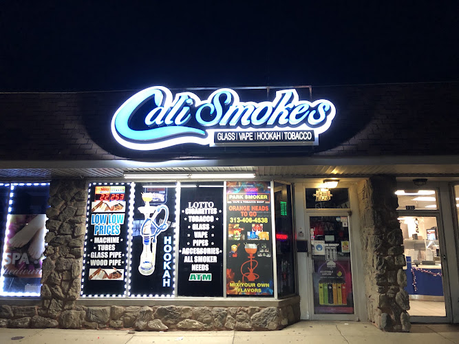 Cali Smokes Beer & Wine Tobacco Vape Shop in Lincoln Park