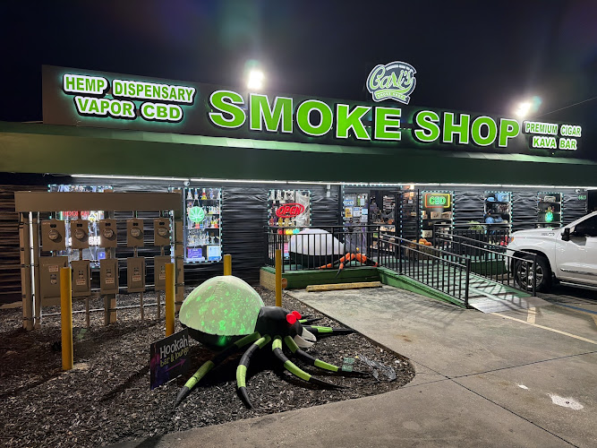 Cali's Smoke Shop in Riverview
