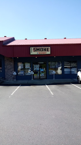 Canyon Smoke market in Puyallup