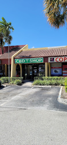Carbon Glass Tech Smoke Shop in Hollywood