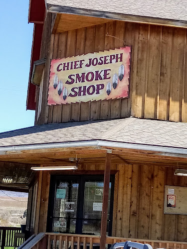 Chief Joseph Smoke Shop in Brewster