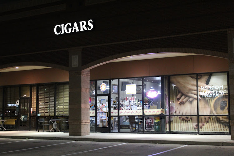 Cigar Warehouse in Plano
