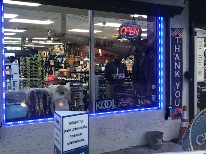 Cigarettes Outlet Smok N Dudz in Andalusia