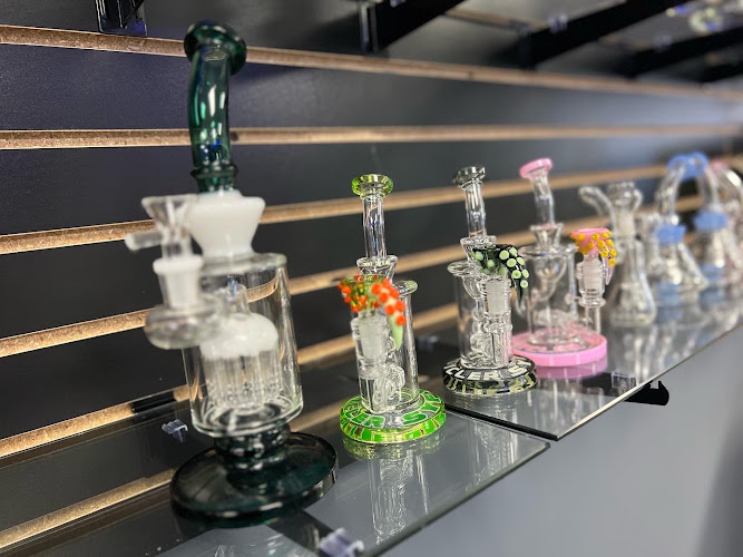 Cloud 9 smoke and vapes in Toledo
