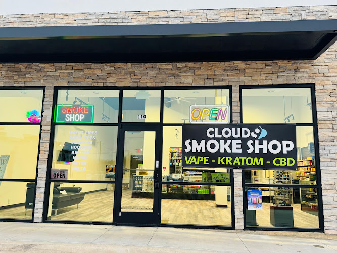 Cloud 9 smoke shop in Denton