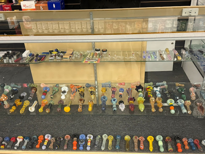 Cloud 9 smoke shop in Denton