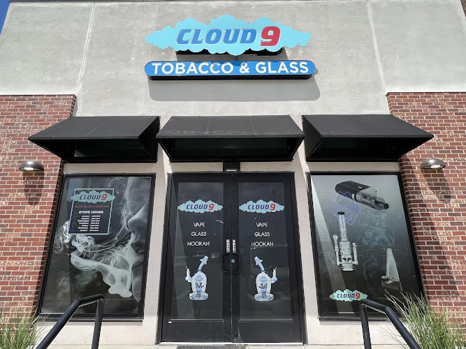 Cloud 9 Vape, Glass & Tobacco in Aurora