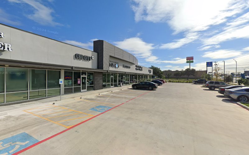 Cloud Buzz Smoke Shop #3 in San Antonio