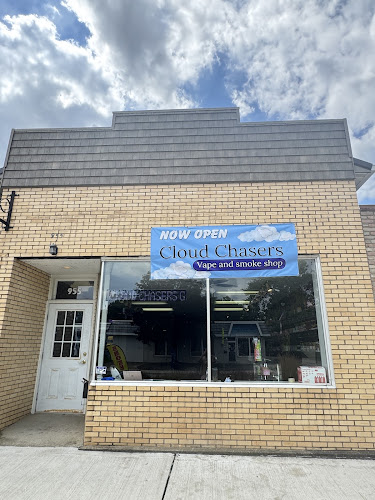 Cloud Chasers Vape & Smoke in Grafton