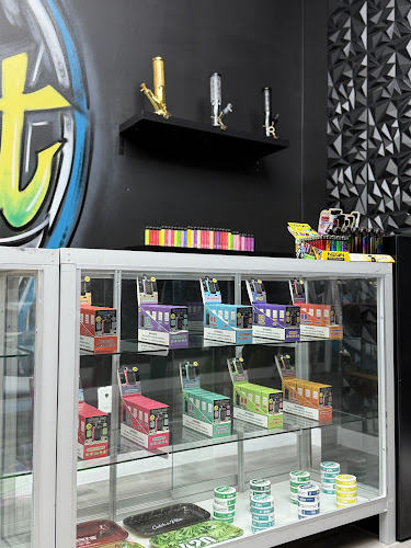 Cloud District Vape Shop in Brownsville