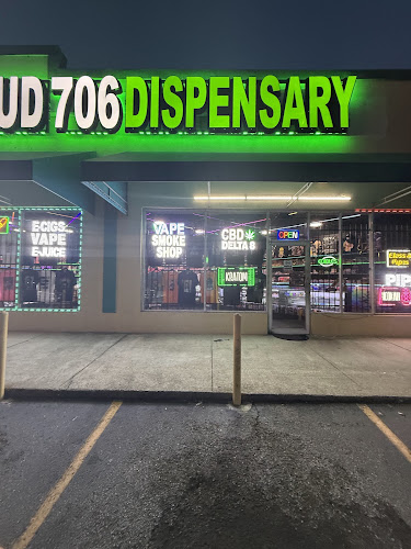 Cloud706 smoke shop in Hephzibah