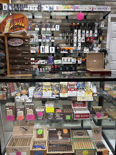 Country Smoke & Vape in Orange