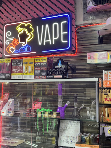 Cowboys Smoke & Vape in Arlington