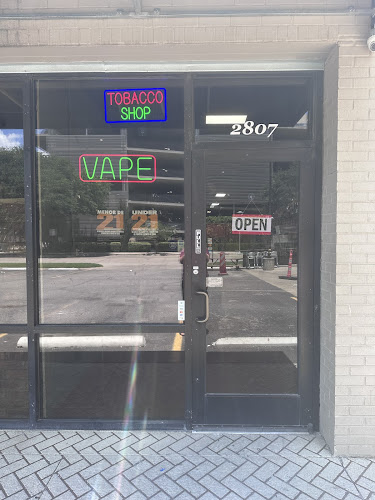 Crockett Smoke & Vapes in Fort Worth