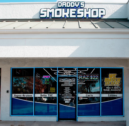 Daddy's Smoke Shop in Largo
