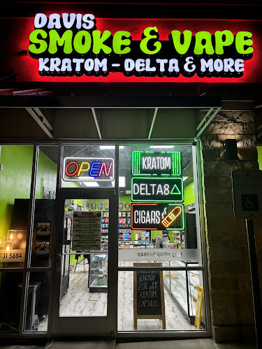 Davis Smoke & Vape in Fort Worth