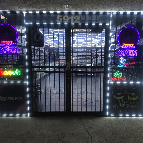 Desert Smokes smoke shop in Glendale