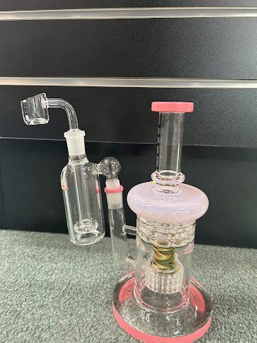 Discount Smoke Shop in Everett