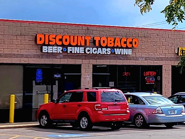 Discount Tobacco Store in Willoughby
