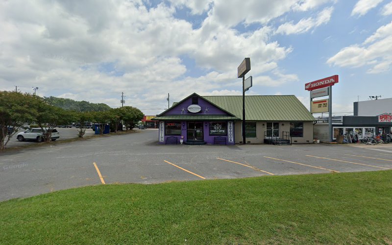 Dixie tobacco shop in Asheboro