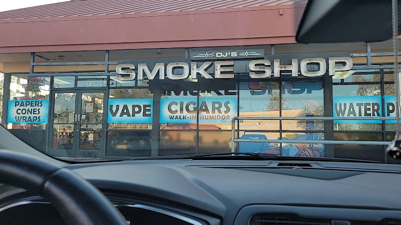 DJ's Smoke Shop 2 in Chandler