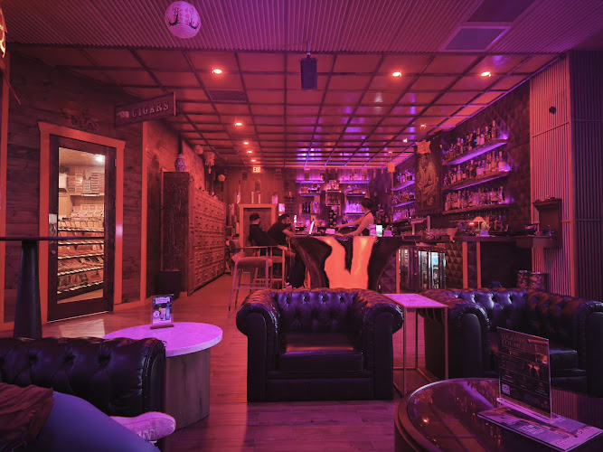 Dragon's Lounge in Mesa