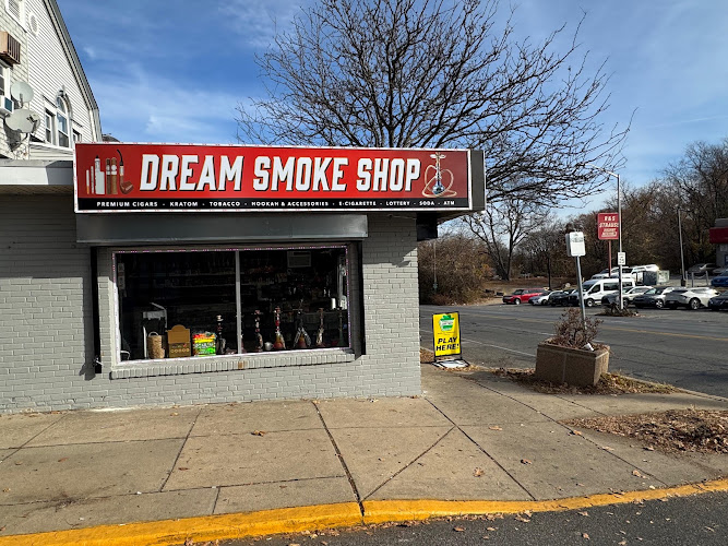 Dream Smoke Shop in Millbourne