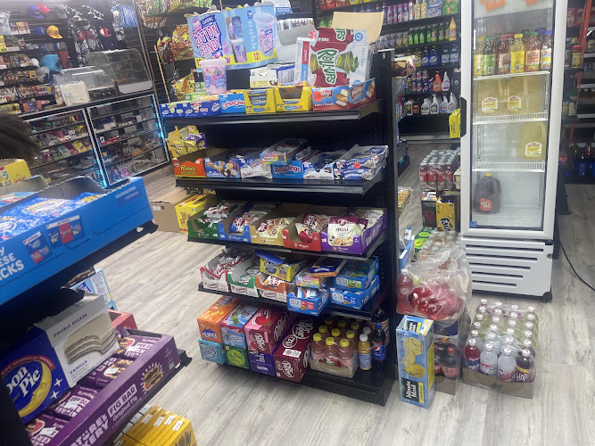Eagles, mini market in Pottstown