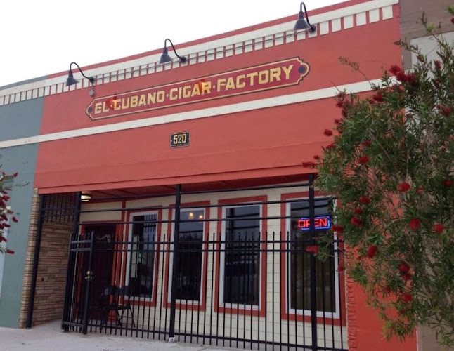 El Cubano Cigars in League City