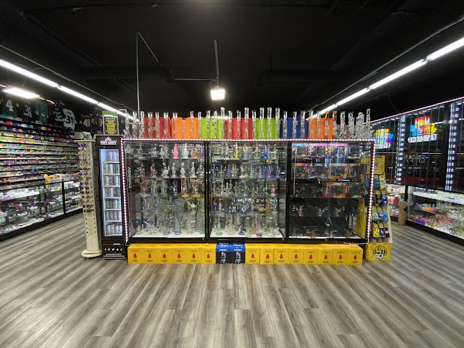 Empire Smoke Shop in Pasco