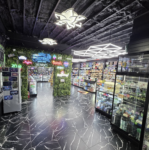 Eureka Smoke Shop Beaumont in Beaumont