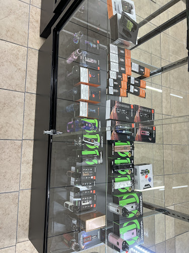 Everest Vapors (Vapezilla Smokeshop) in Harker Heights