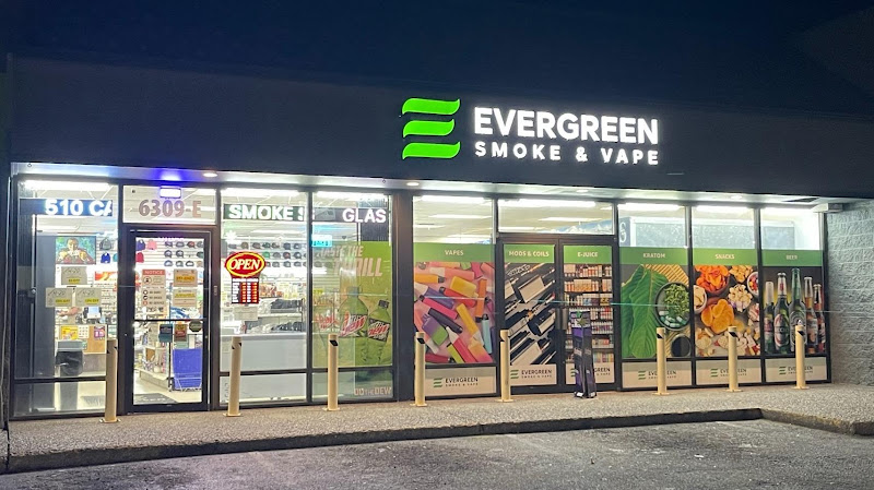 Evergreen Smoke & Vape in Everett