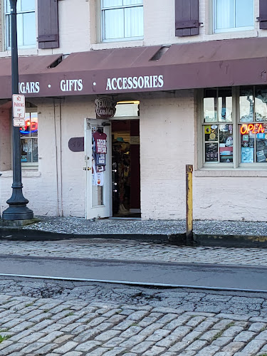 Exotic Cigars & Smoke in Savannah