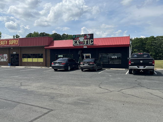 Exotic Smoke Shop in Clinton