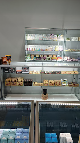Feature Smoke & Vape in Decatur