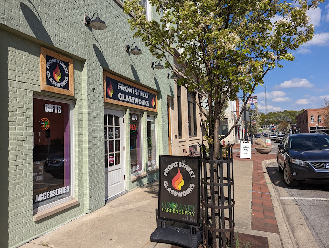 Front Street Glassworks in Buchanan